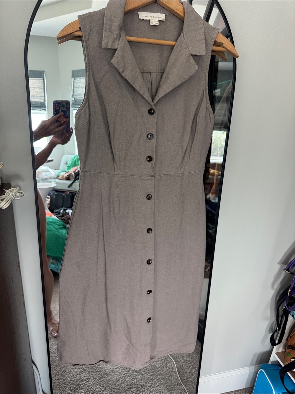 Monteau Los Angeles Taupe Sleeveless Button-Front Midi Dress size large